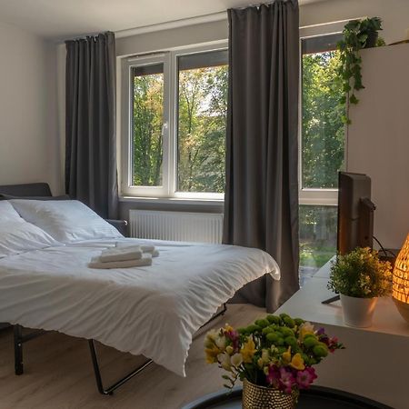 Batorego 18 - White - 450M Stacja Metra Pola Mokotowskie, 800M Biblioteka Narodowa, 20M Piekny Park Pola Mokotowskie, 800M Do Sgh - Wifi - Smart Tv - Good Apartments Варшава Екстериор снимка