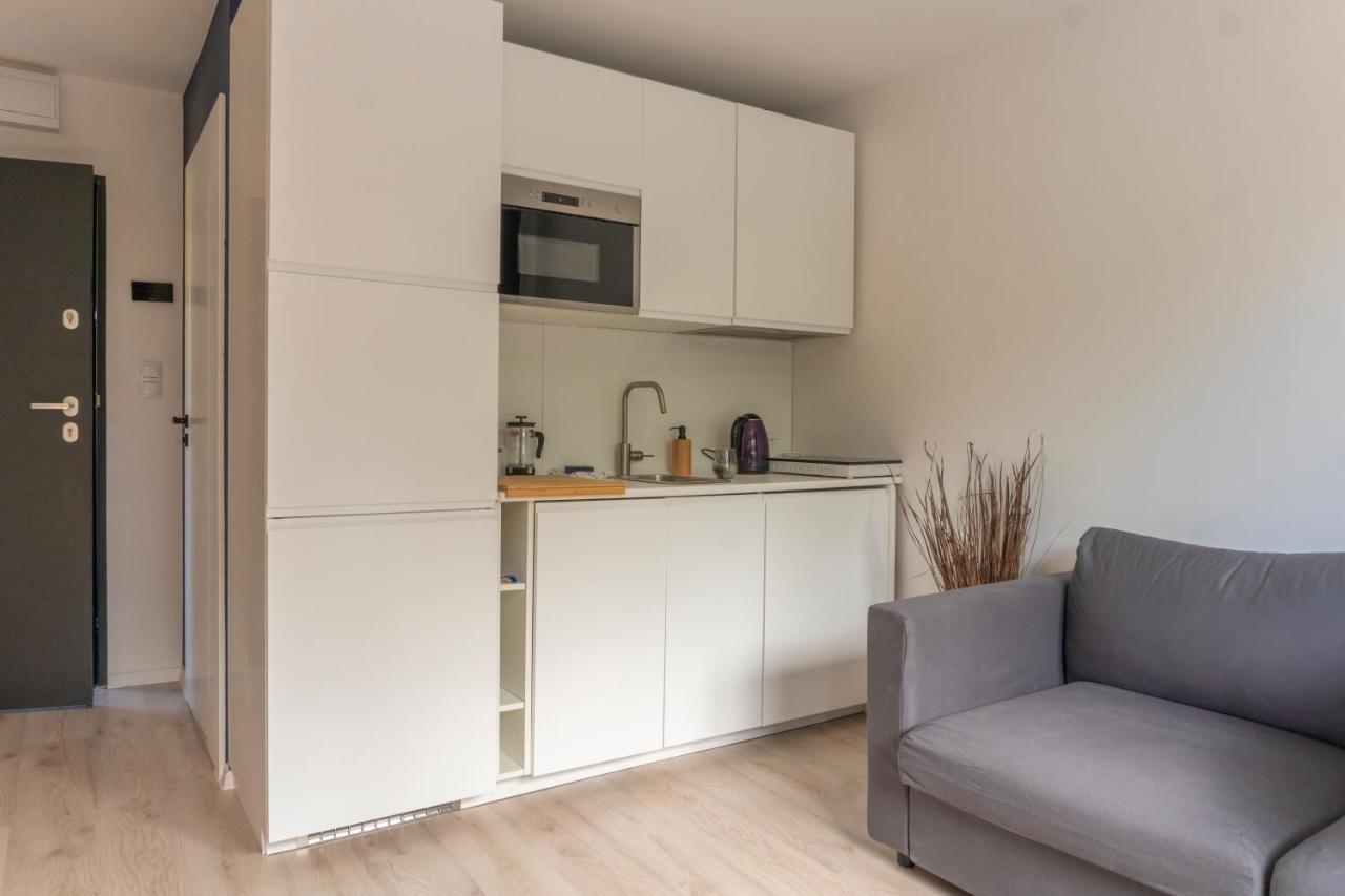 Batorego 18 - White - 450M Stacja Metra Pola Mokotowskie, 800M Biblioteka Narodowa, 20M Piekny Park Pola Mokotowskie, 800M Do Sgh - Wifi - Smart Tv - Good Apartments Варшава Екстериор снимка